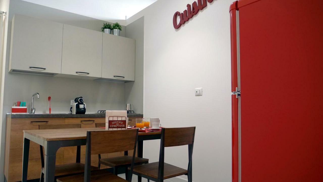 Cardille Apartment 莫诺波利 外观 照片